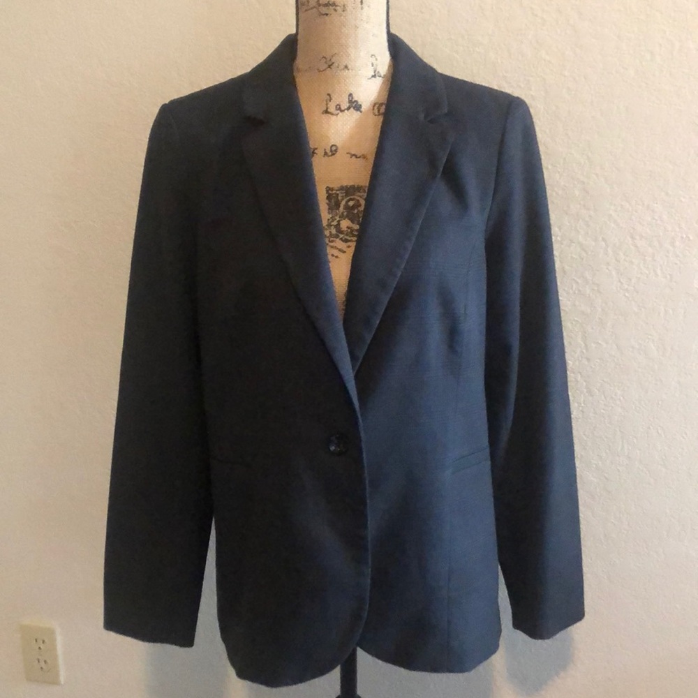 Like new! Fenn Wright Mason Women’s Blazer